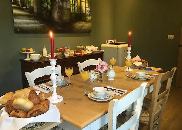 De Gasterie Nocleg ze śniadaniem 4*